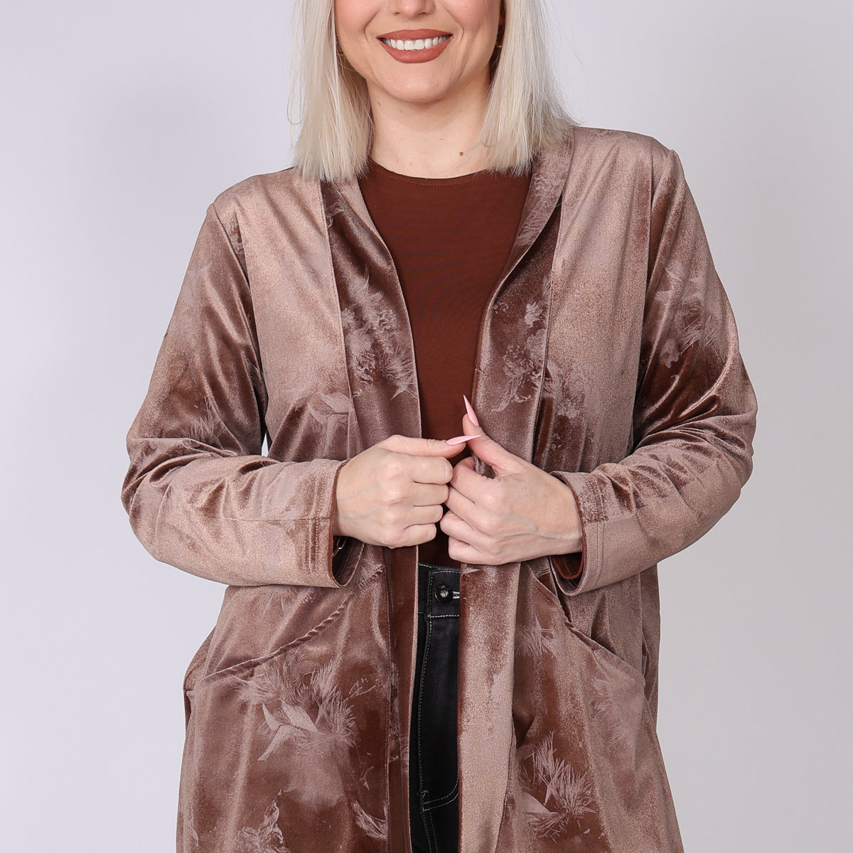 עליונית קטיפה פיראוס